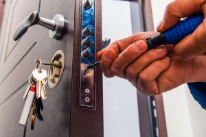 The Earning Potential of Locksmiths: Is it a Lucrative Career?